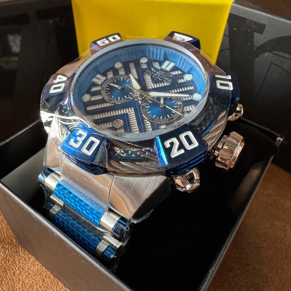 Invicta Bolt Men's Watch w/ 3D Dial 52mm Blue Steel Carbon NEW! - Picture 10 of 12